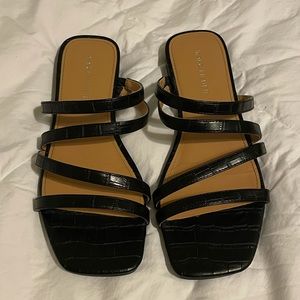 Marc Fisher Black Croc Stappy Sandals